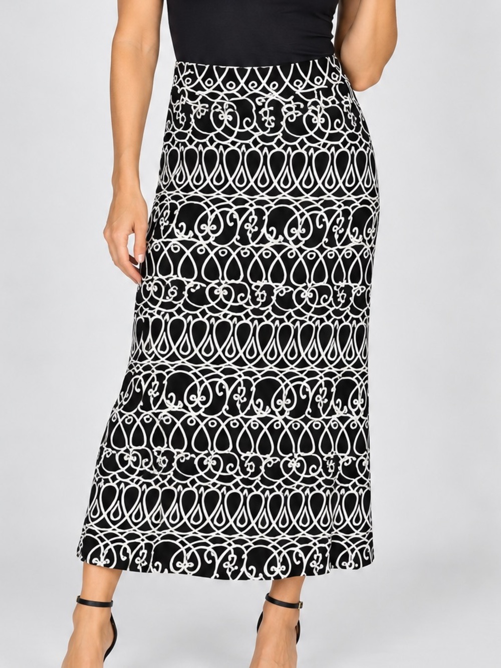 White House Black Market Skirt